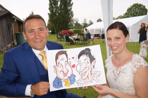 My wedding is rich !! with lot of caricatures